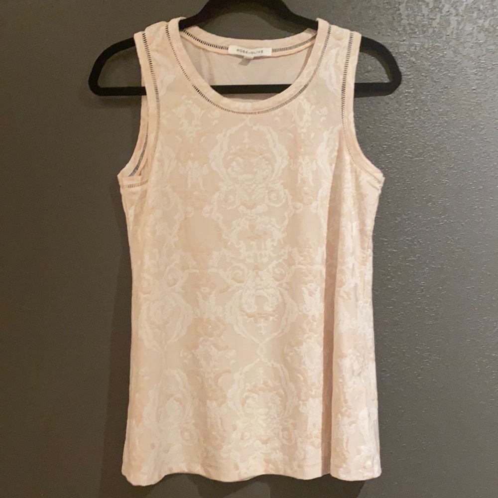 Light pink and white small ROSE+OLIVE top